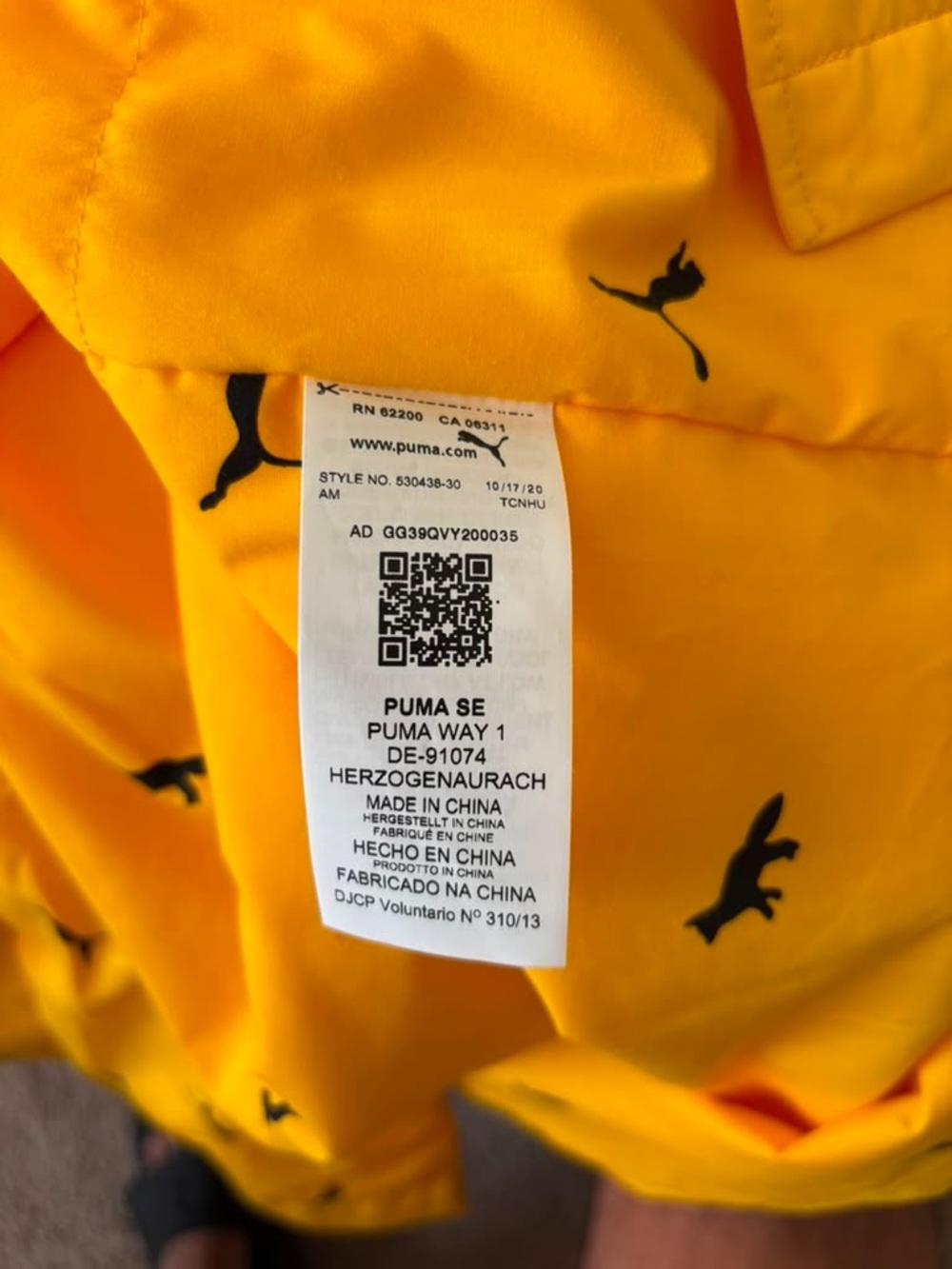 Puma Madison Yellow Packable Shell Jacket with Subtle Logo Patch - Picture 8 of 10